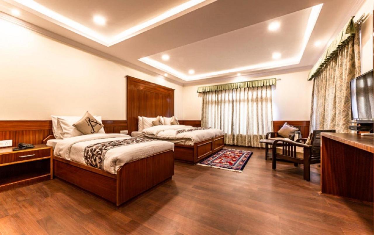 Hotel Alpine Ladakh เลห์ ภายนอก รูปภาพ